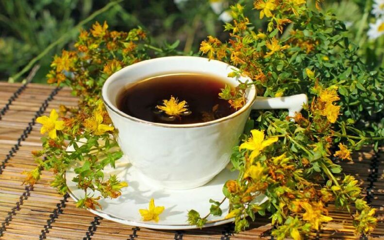Decoction of St. John's wort to increase potency